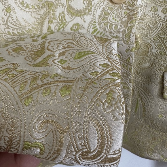 Magaschoni silk paisley blazer, size 2 - Picture 9 of 13